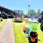 Rajska Mierzeja , Sauna , Jakuzzi ,basen Z Podgrzewana Woda , Klimatyzacja-ogrzewanie , Plac Zabaw , Rowery , Taras * Сарбиново