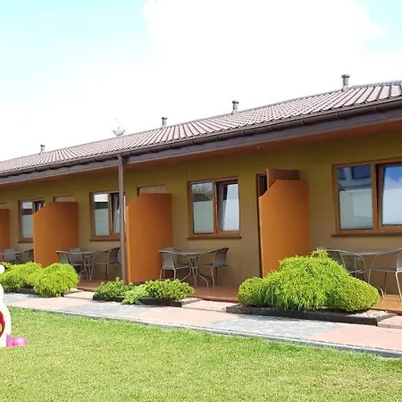 Homestay Rajska Mierzeja , Basen Z Podgrzewana Woda , Klimatyzacja , Plac Zabaw , Rowery , Taras