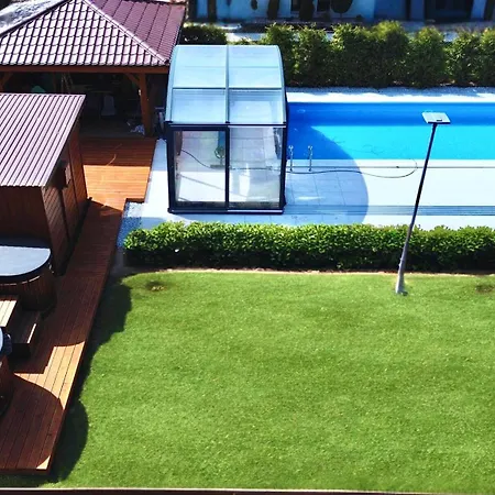 Quarto em Acomodações Particulares Rajska Mierzeja , Sauna , Jakuzzi ,basen Z Podgrzewana Woda , Klimatyzacja-ogrzewanie , Plac Zabaw , Rowery , Taras