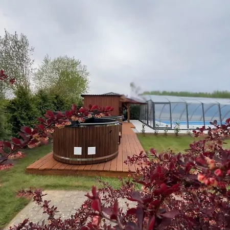 Rajska Mierzeja , Sauna , Jakuzzi ,basen Z Podgrzewana Woda , Klimatyzacja-ogrzewanie , Plac Zabaw , Rowery , Taras * Сарбиново