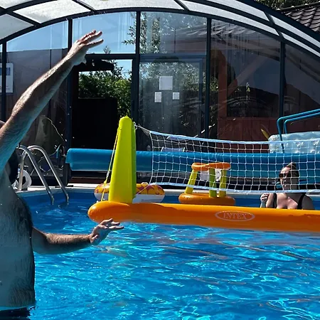 Rajska Mierzeja , Sauna , Jakuzzi ,basen Z Podgrzewana Woda , Klimatyzacja-ogrzewanie , Plac Zabaw , Rowery , Taras *