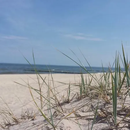 Quarto em Acomodações Particulares Rajska Mierzeja , Sauna , Jakuzzi ,basen Z Podgrzewana Woda , Klimatyzacja-ogrzewanie , Plac Zabaw , Rowery , Taras *