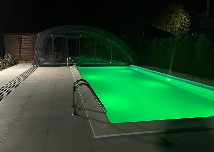 Rajska Mierzeja , Sauna , Jakuzzi ,basen Z Podgrzewana Woda , Klimatyzacja-ogrzewanie , Plac Zabaw , Rowery , Taras *