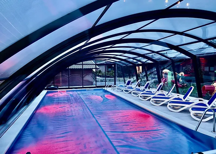 Rajska Mierzeja , Sauna , Jakuzzi ,basen Z Podgrzewana Woda , Klimatyzacja-ogrzewanie , Plac Zabaw , Rowery , Taras * サルビノボ